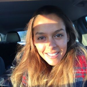 Meet your Posher, Renata